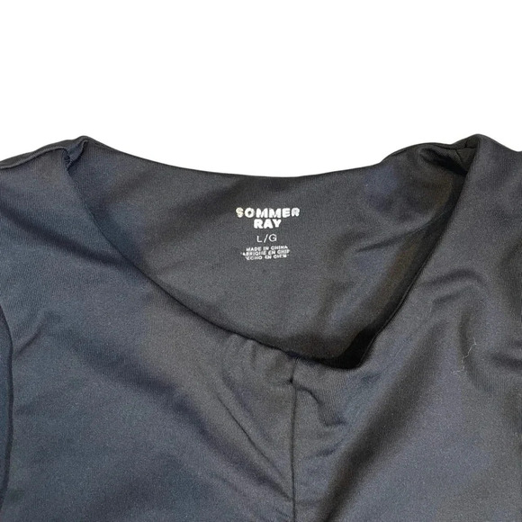 Sommer Ray Black Crop Tank • Large - Picture 4 of 4